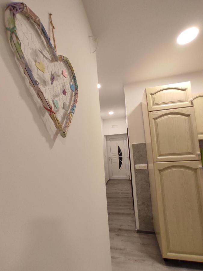 Apartment Ravnice Omis Exterior photo